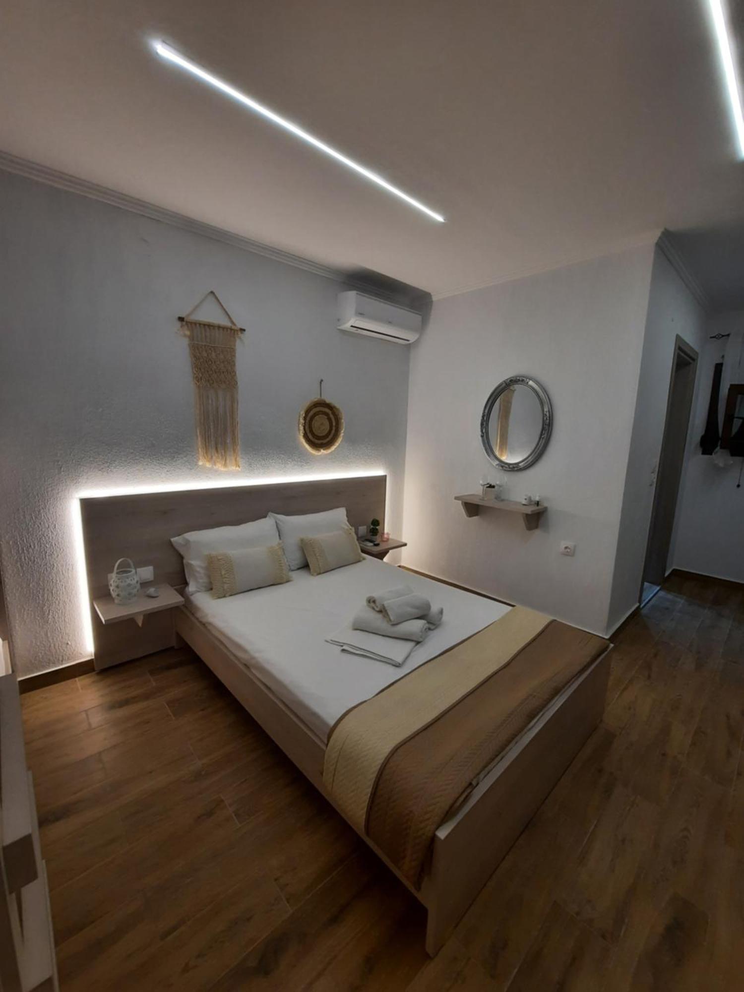 Bungalows Anestis Toroni Exterior photo