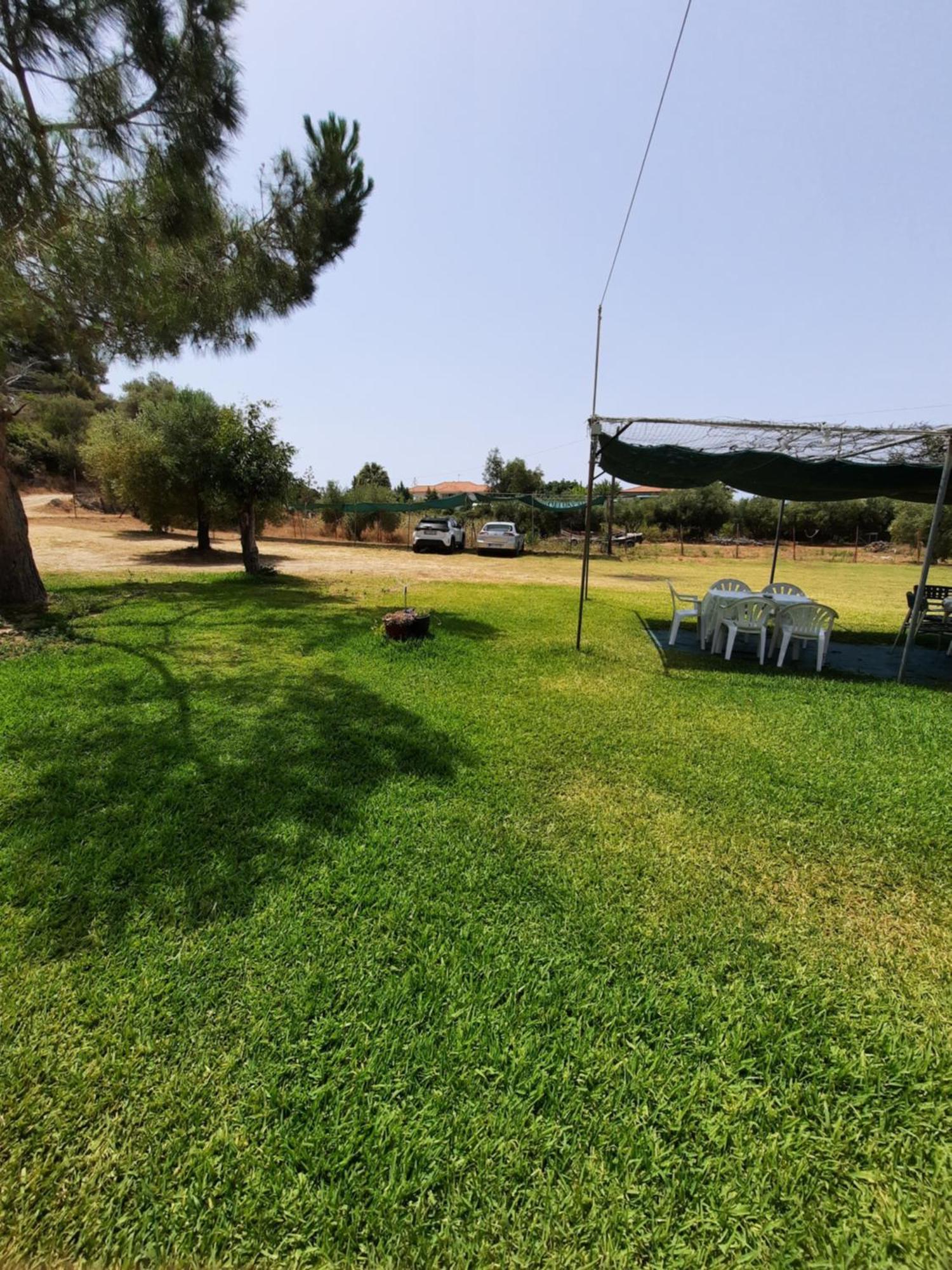 Bungalows Anestis Toroni Exterior photo